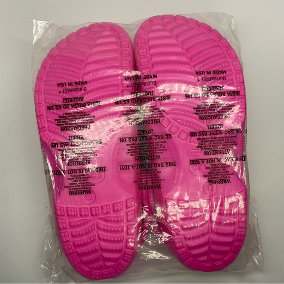 New Hype Peeps X Crocs Marshmallow Classic Clog Electric Pink Women's 12 Mens 10 - Picture 6 of 6